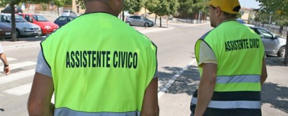 Da qualche mese a Bovolone è partito il servizio degli assistenti civici, una sorta di “guardiani” del paese che in maniera assolutamente volontaria girano per le vie della città.